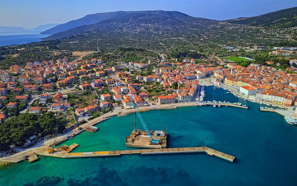Luka Cres